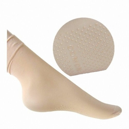 tat giay hat chong tron Comon